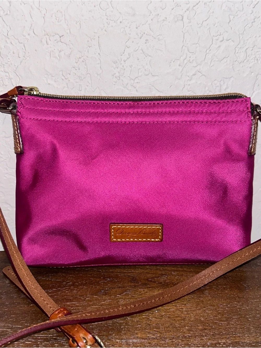 Dooneyβ& Bourke Nylon Zip Closure Crossbody Purse Bag